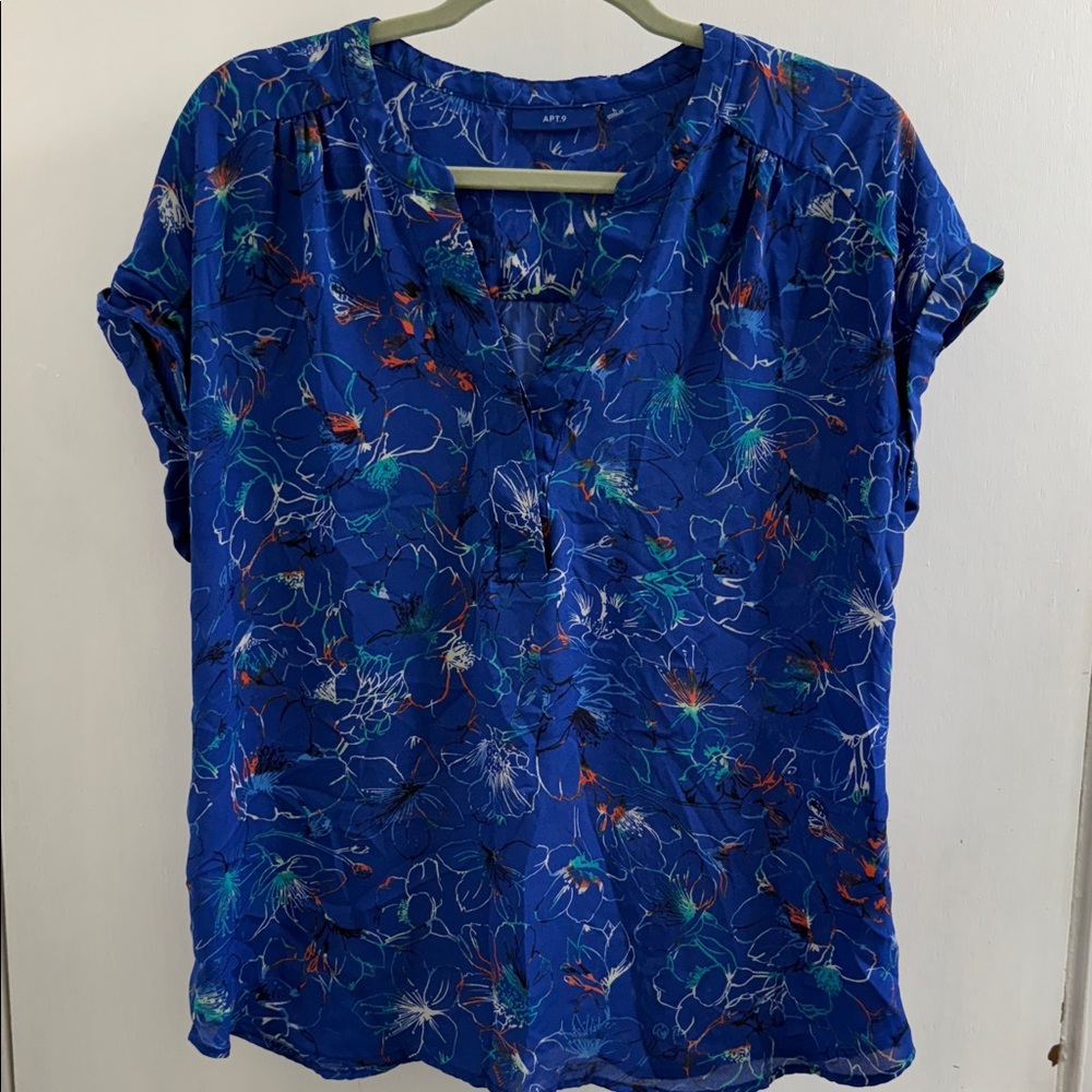 Apt. 9 Blue Floral V-Neck Blouse
